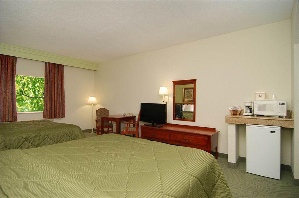 Econo Lodge Inn & Suites East Houston I-10 Luaran gambar