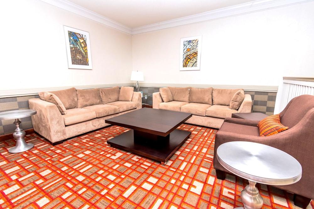 Econo Lodge Inn & Suites East Houston I-10 Luaran gambar