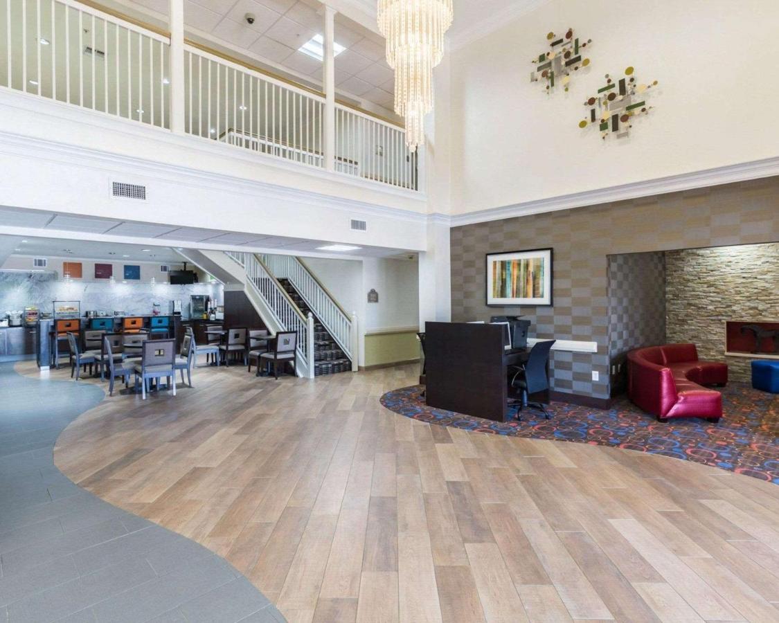 Econo Lodge Inn & Suites East Houston I-10 Luaran gambar