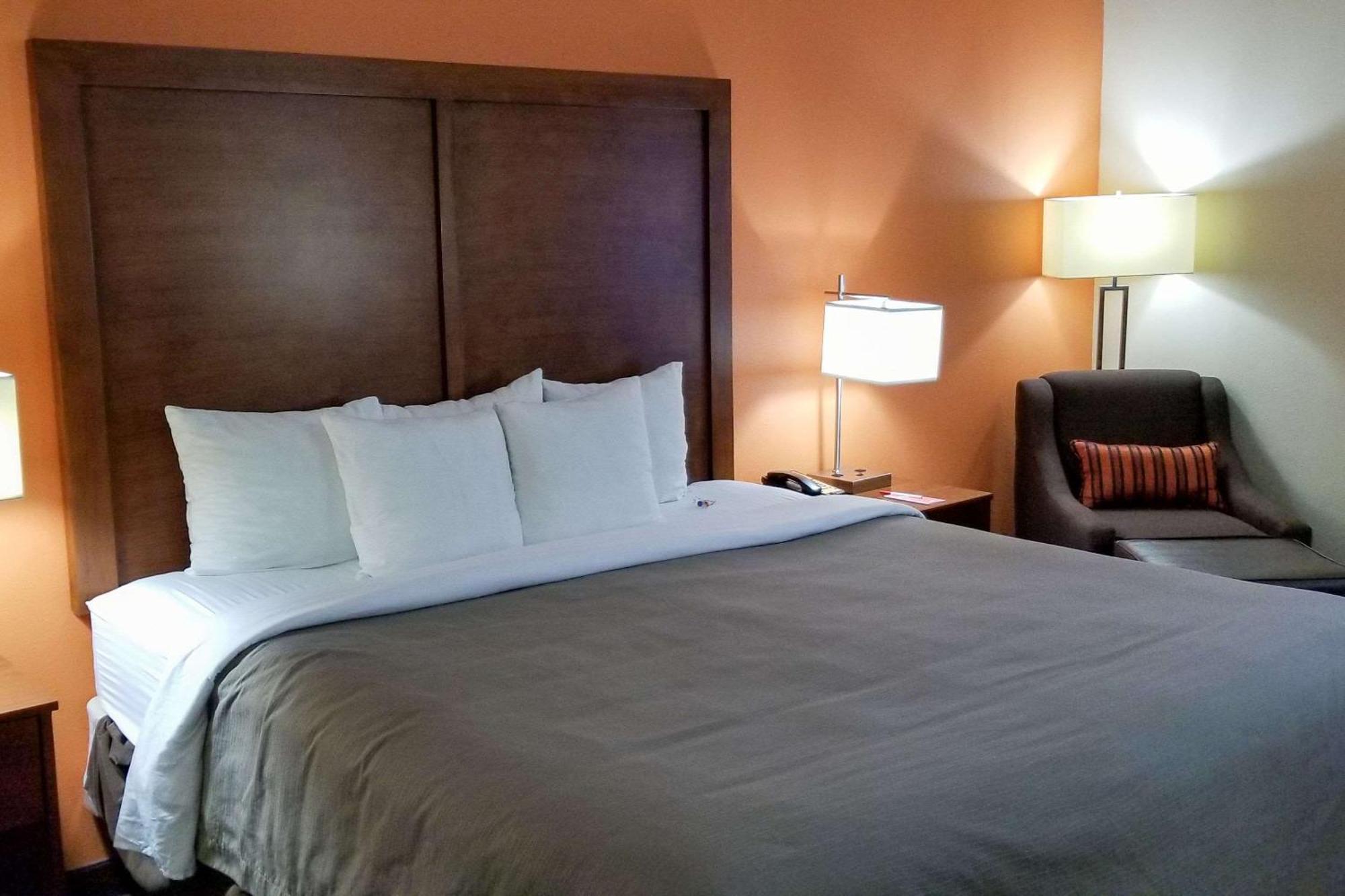 Econo Lodge Inn & Suites East Houston I-10 Luaran gambar